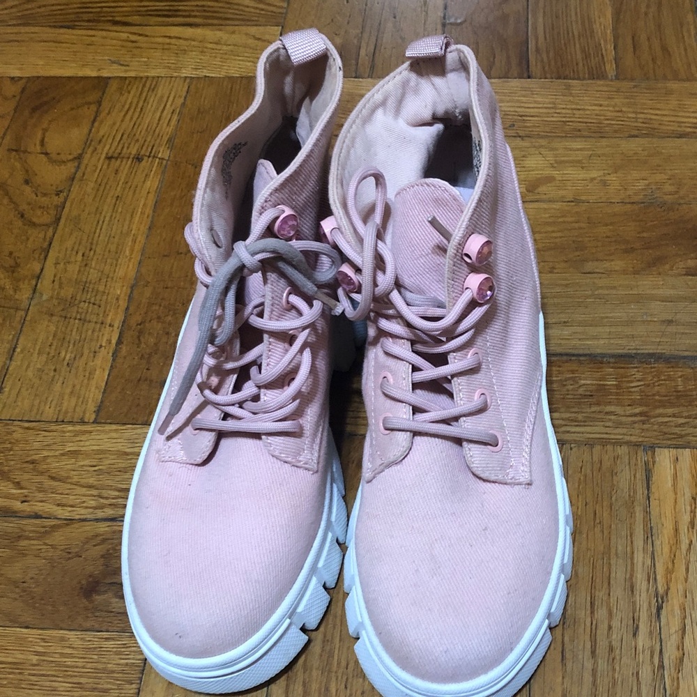 Guess Pink High-Top Women's Sneakers
